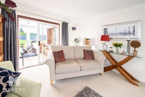 Photo 17- click for photo gallery